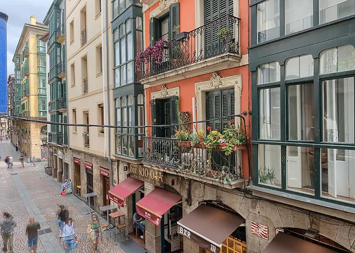 Moderno Y Lujoso En El Historico Casco Viejo